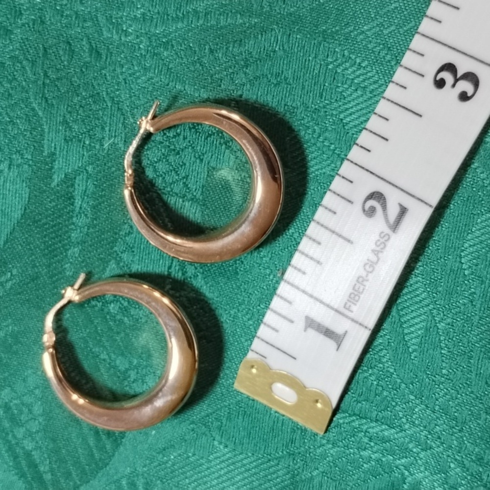 Elegant Italia Rose Tone over Bronze Hoop Earrings - Picture 4 of 6